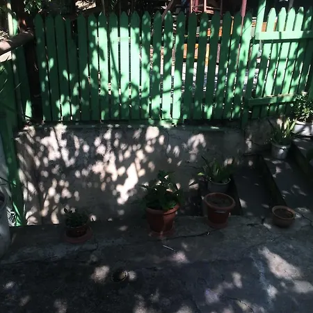 Apartment Liko Тбілісі Екстер'єр фото